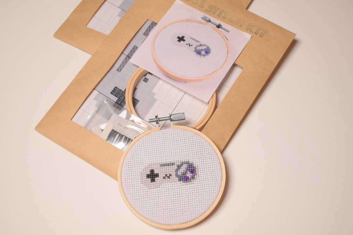 Retro Mini Cross Stitch Kit, Mini embroidery kit, SNES Nintendo Console Series, 3INCH DIY 90s Nintendo Video Game Gifts