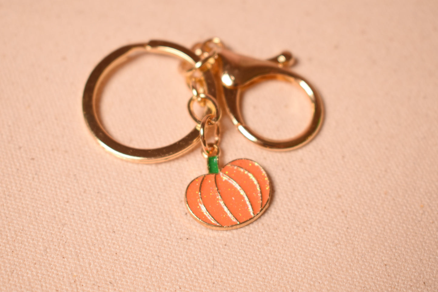 Halloween Pumpkin Enamel Keychain, sparkling gold pumpkin Keychain Clasp, Keychain Ring Supply