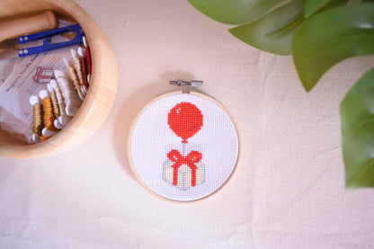 Animal Crossing Cross Stitch Pattern, Balloon with Presents Digital Embroidery Pattern, ACNH Embroidery, Red Balloon with Present DIY