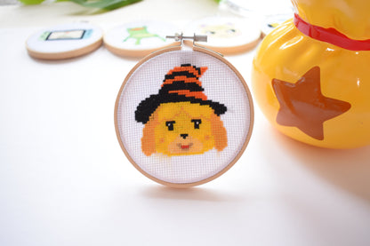 Animal Crossing Isabelle Cross Stitch PDF Digital Pattern, Isabelle with Halloween Hat Pattern, Animal Crossing DIY Embroidery Designs