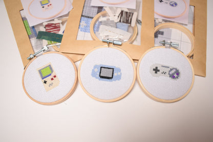Mini Cross Stitch kits (3pack), 3inch Retro Hobby Craft Kits, Beginner Friendly DIY Kits, Game boy original, Game boy advance, SNES)