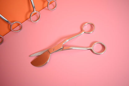 6" Duckbill Applique Scissors, Stainless Steel Carpet Trimmer, Ergonomic Bent DIY Paddle-Shaped Scissors for Rug Making and embroidery
